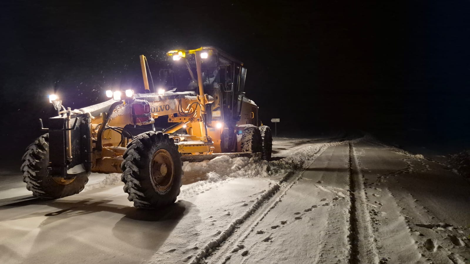 Sivas'ta 245 yerleşim yerine ulaşım sağlandı