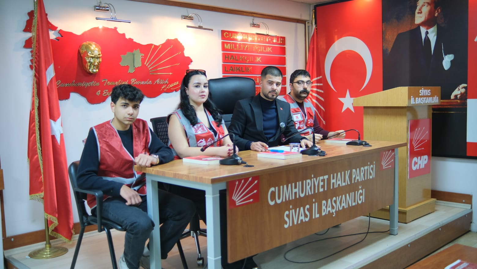 Sivas CHP Gençliğinden tutuklamaya tepki