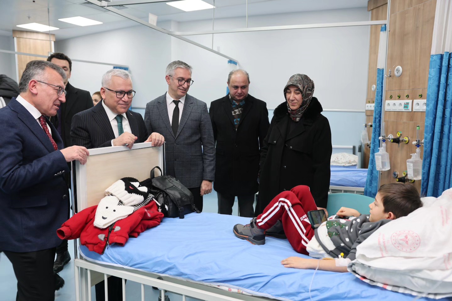 Yeni yılı hastanede karşıladılar