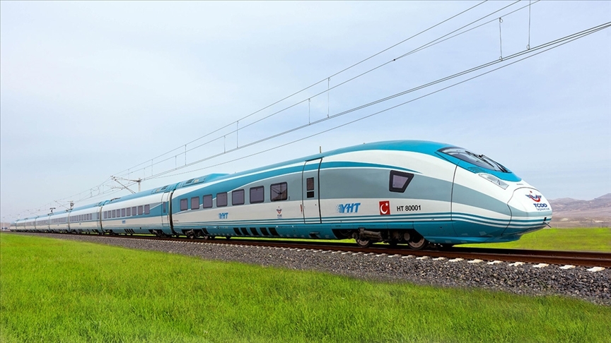 Demir yolları Türkiye nüfusunun üç katından fazla yolcu taşıdı