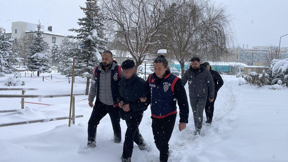 Sivas'ta tartışma cinayetle bitti!