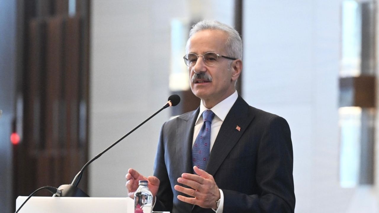 Bakan Uraloğlu açıkladı: Sivas'a 2025 yılında 7,4 milyarlık yatırım!