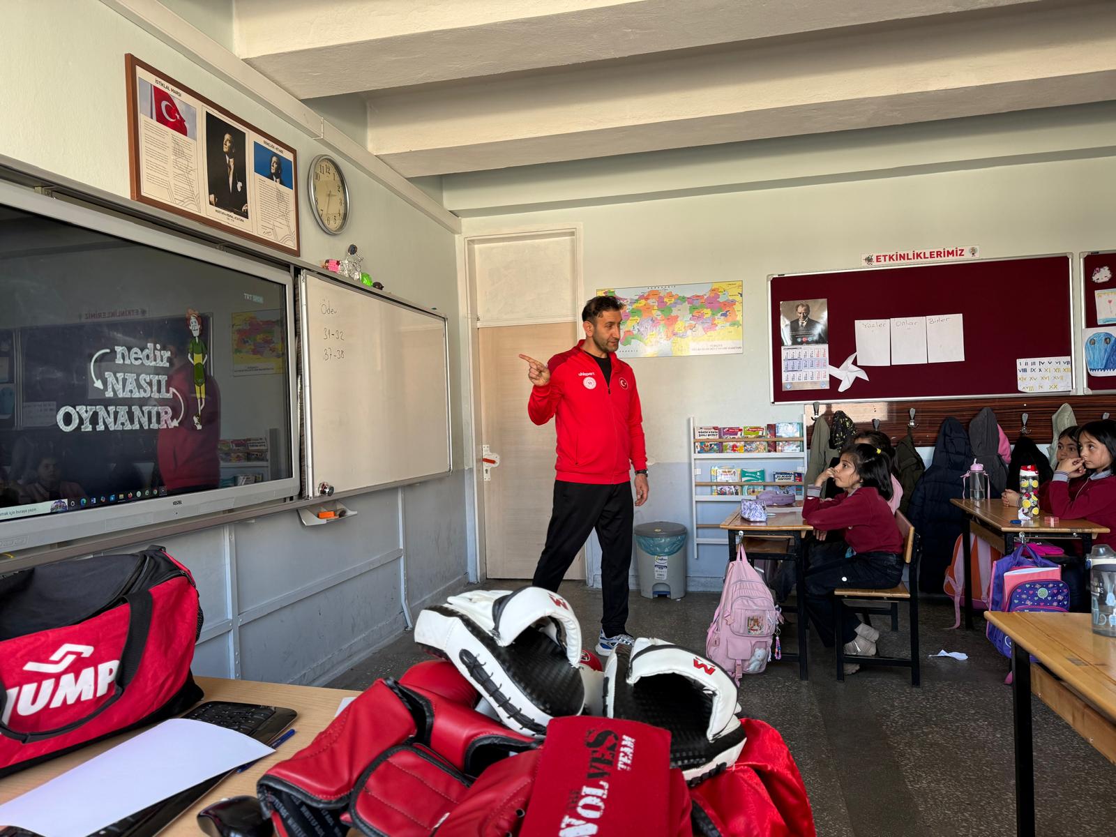 Sivas’ta sporun temeli ilkokullarda atılıyor