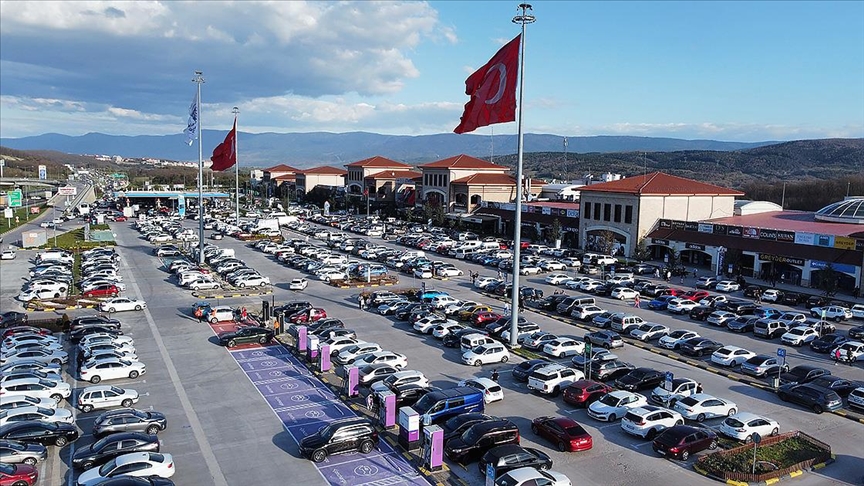 200 bin elektrikli araç satıldı