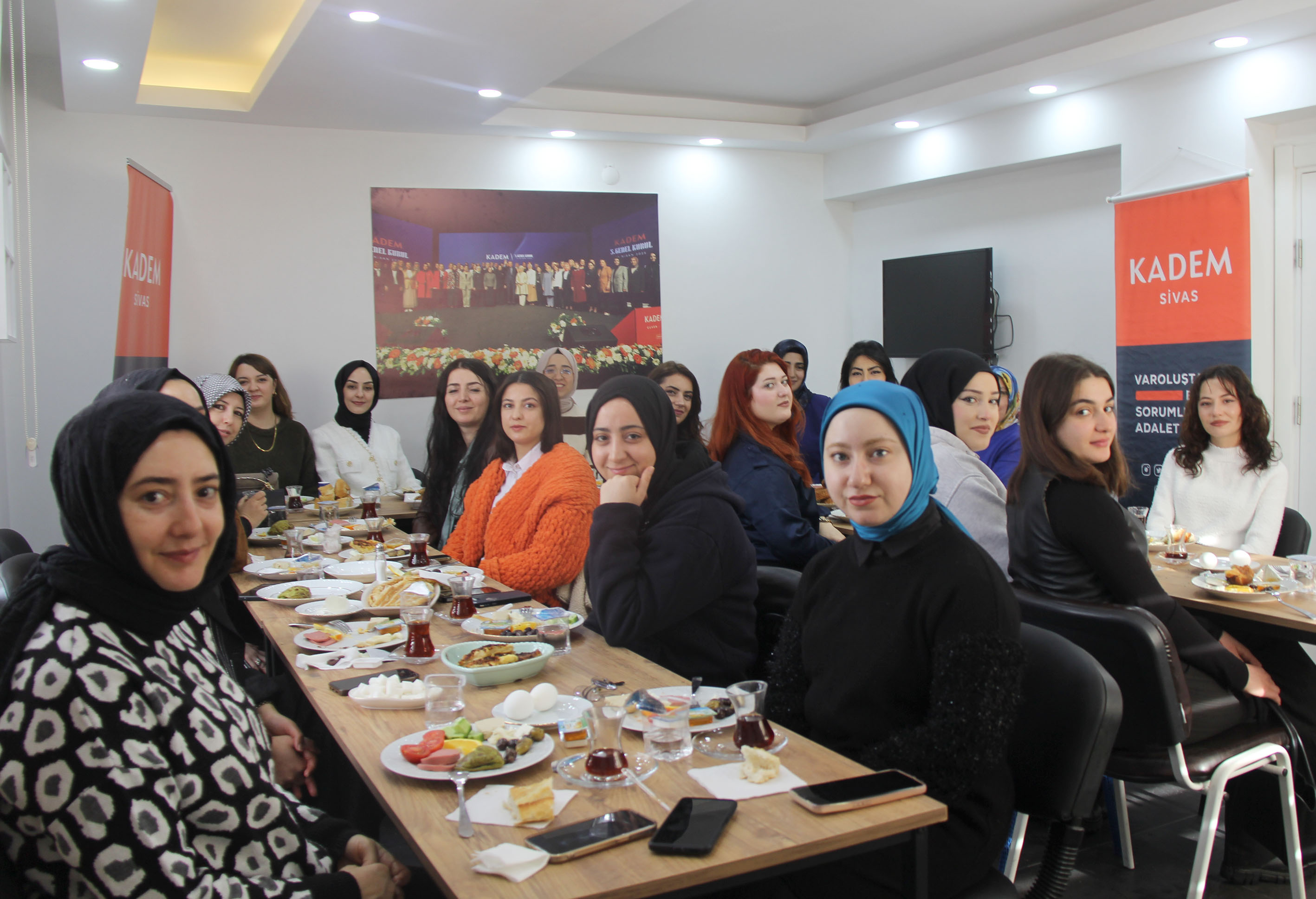 KADEM’den anlamlı 10 Ocak buluşması