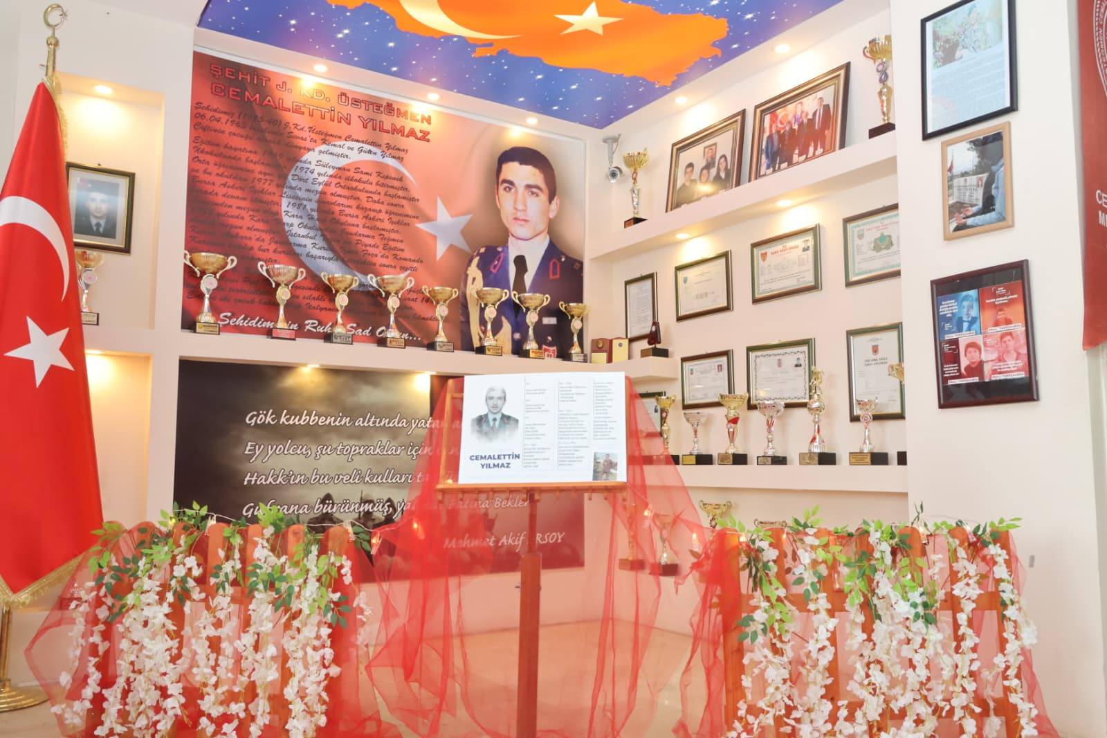 Adını taşıyan okulda Şehit Cemalettin Yılmaz’a 32. yıl anması