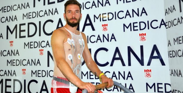 SİVASSPOR´A LAYIK OLACAĞIM
