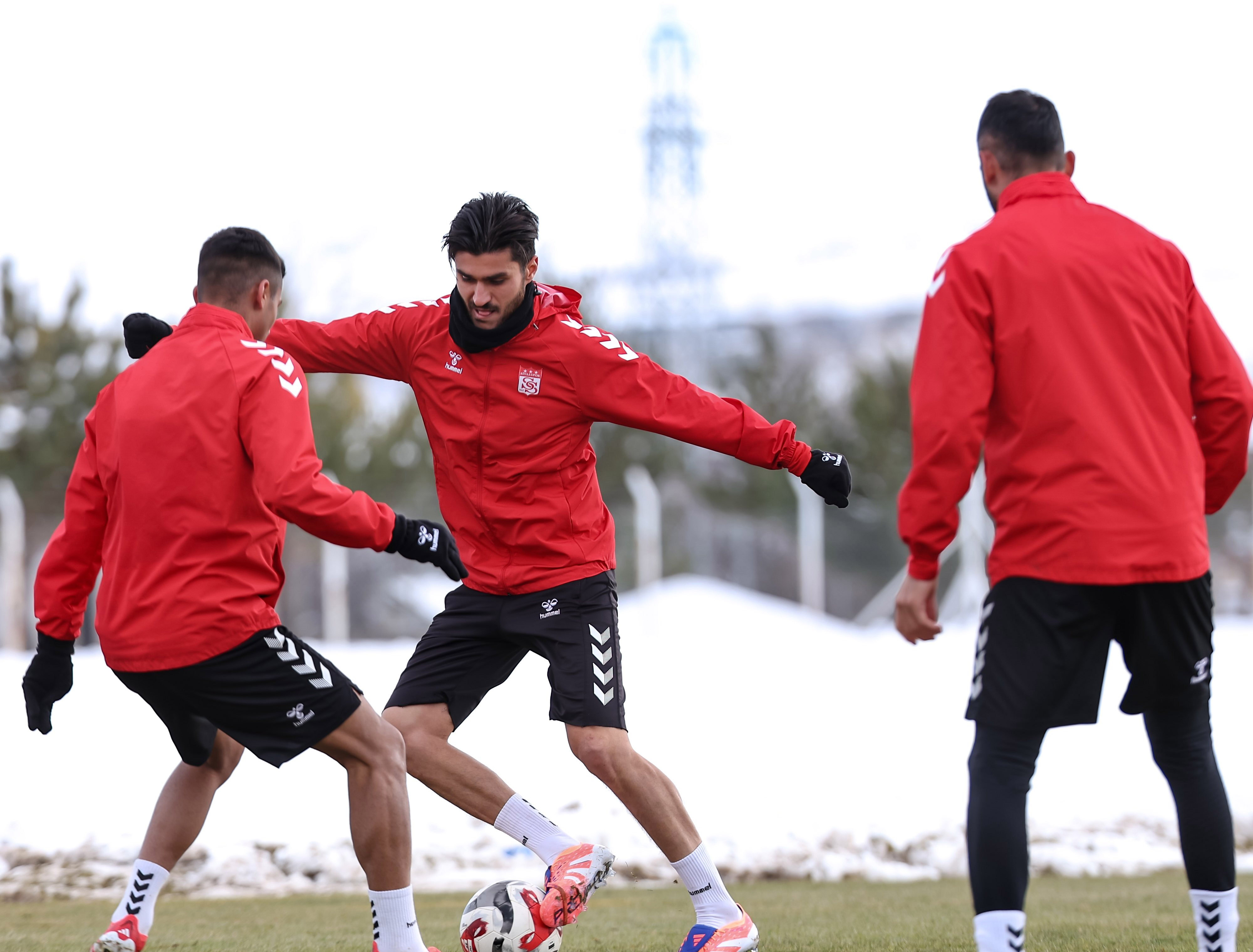 Özbelsan Sivasspor, Erzurumspor maçının hazırlıklarını sürdürdü