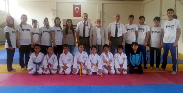 Karate´de Aday Hakemler Belli Oldu