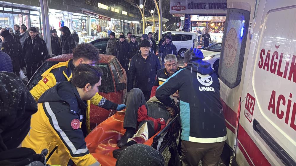 Sivas'ta silahlar konuştu! Yer Sebze Hali