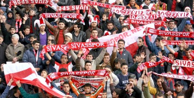 Taraftardan Tam Not!