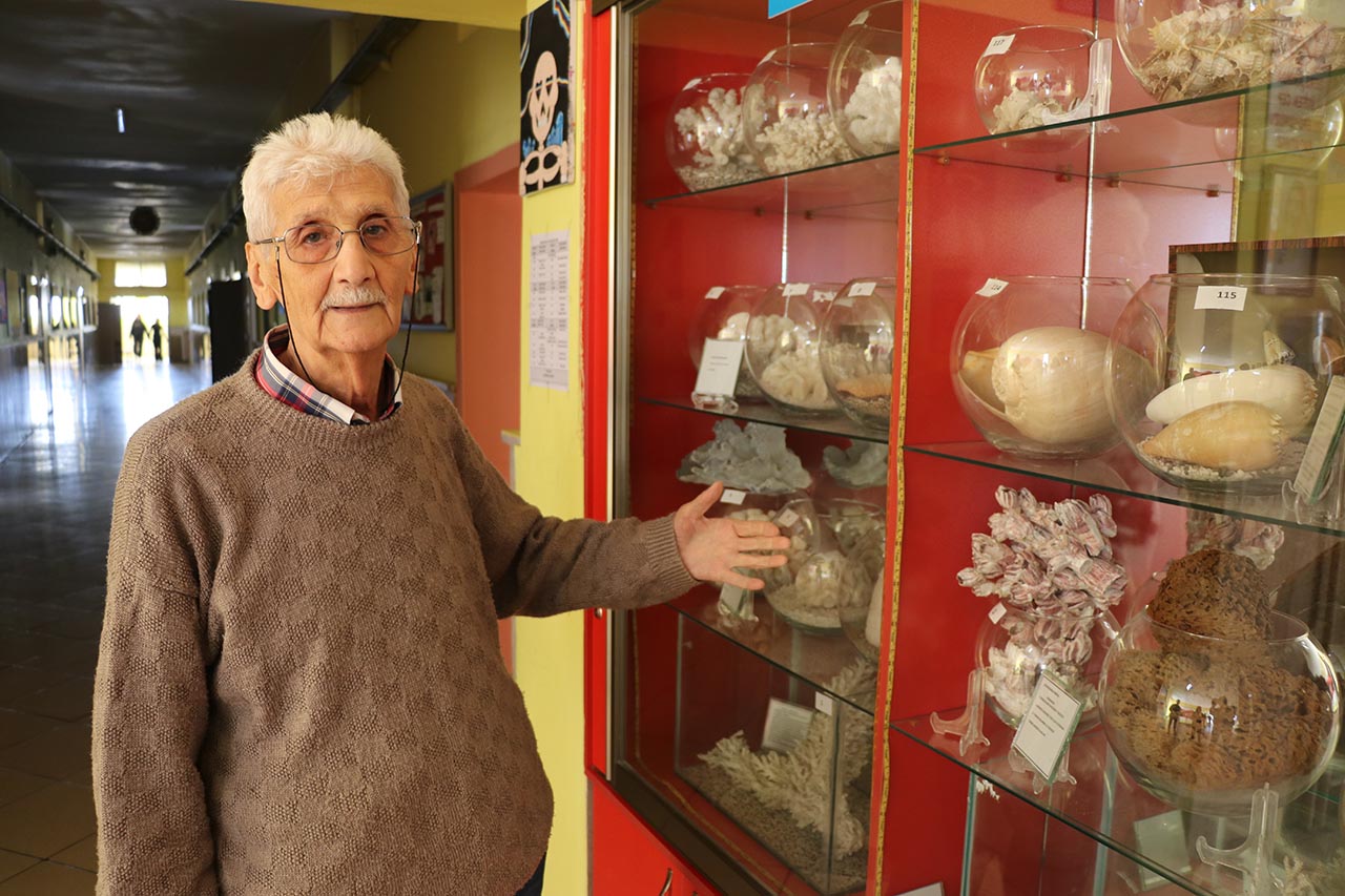 Sivas’ta 72 yaşındaki öğretmenden eğitime kalıcı miras