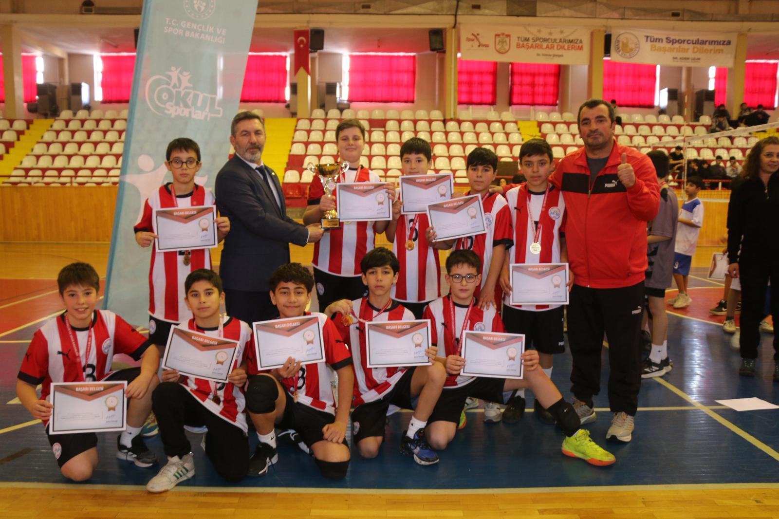 Adnan Saka’dan şampiyonluk sevinci