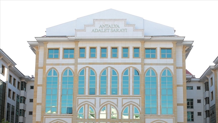 399 milyon liralık kamu zararı iddiasında 5 kişi tutuklandı