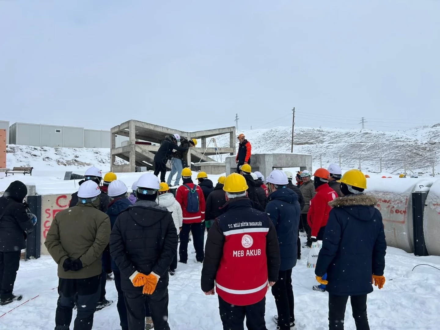 AFAD Sivas’tan “Enkazda Arama Kurtarma” eğitimi