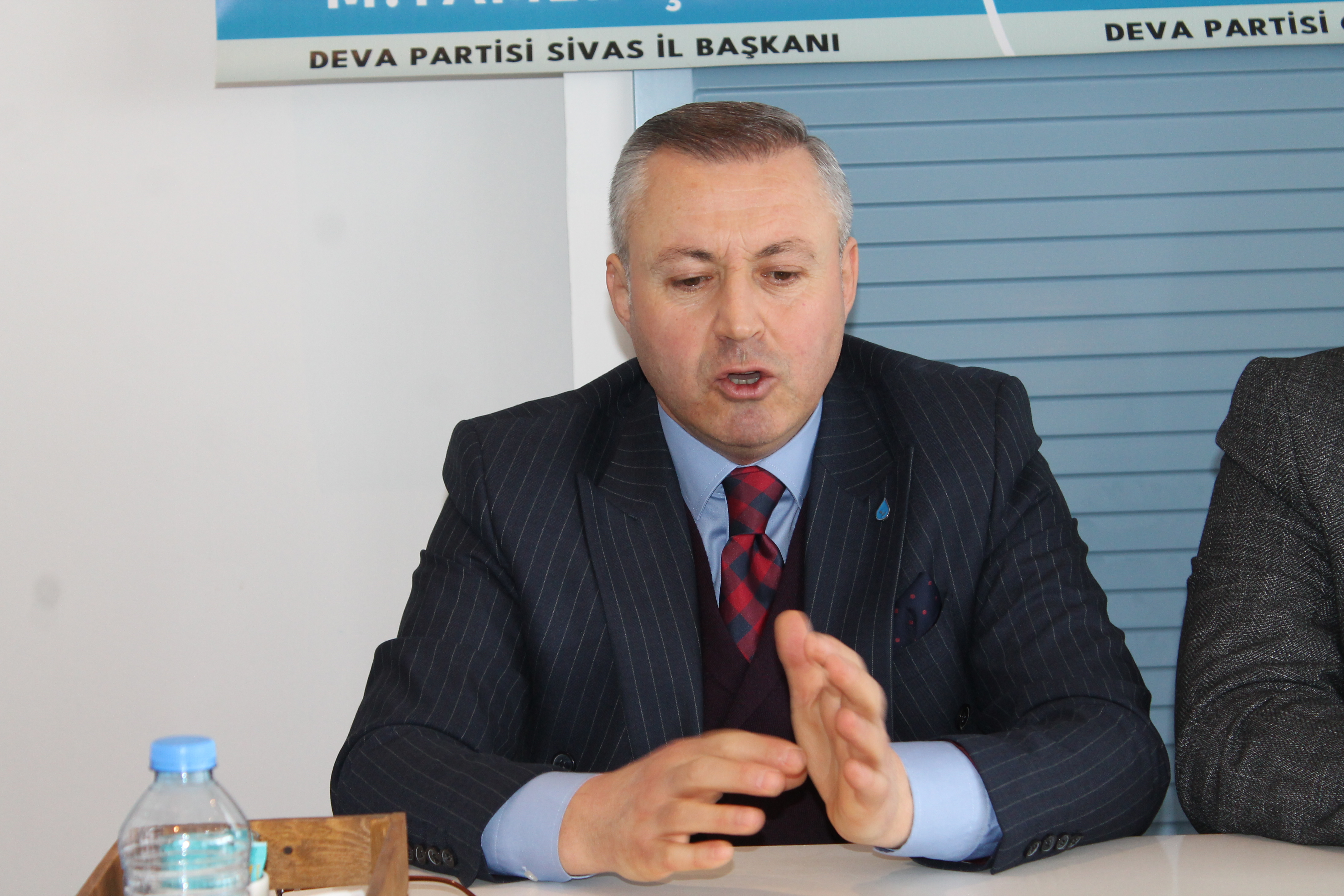 Küçük esnaf kilitleniyor!