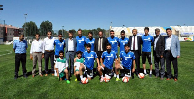 İNCE ELEYİP SIK DOKUDUK