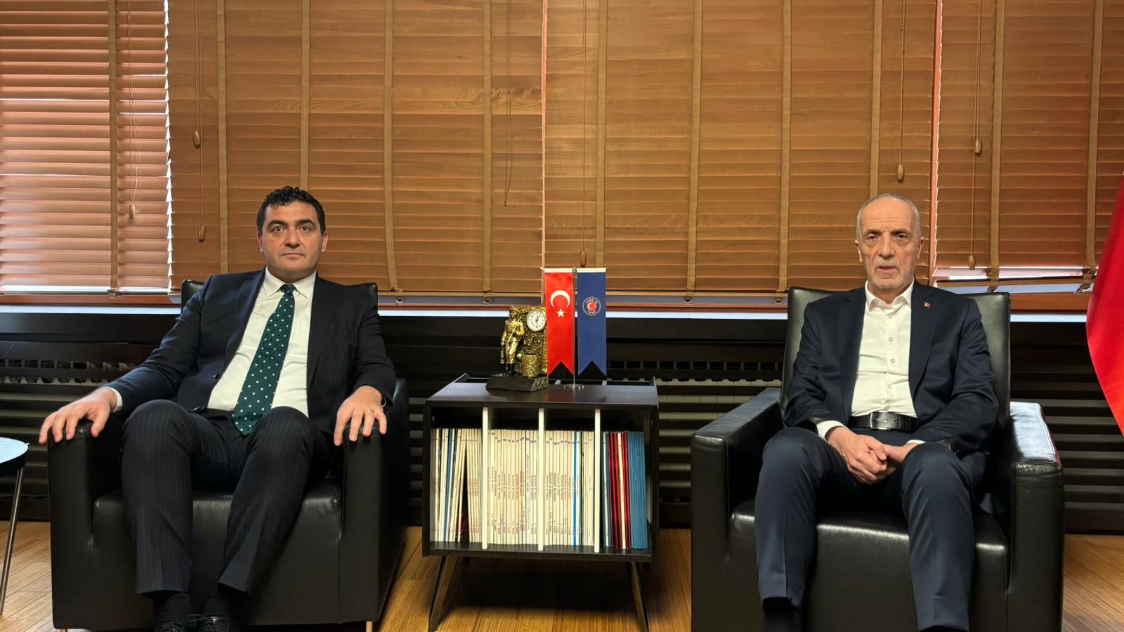 CHP'den TÜRK-İŞ Başkanı Atalay'a ziyaret