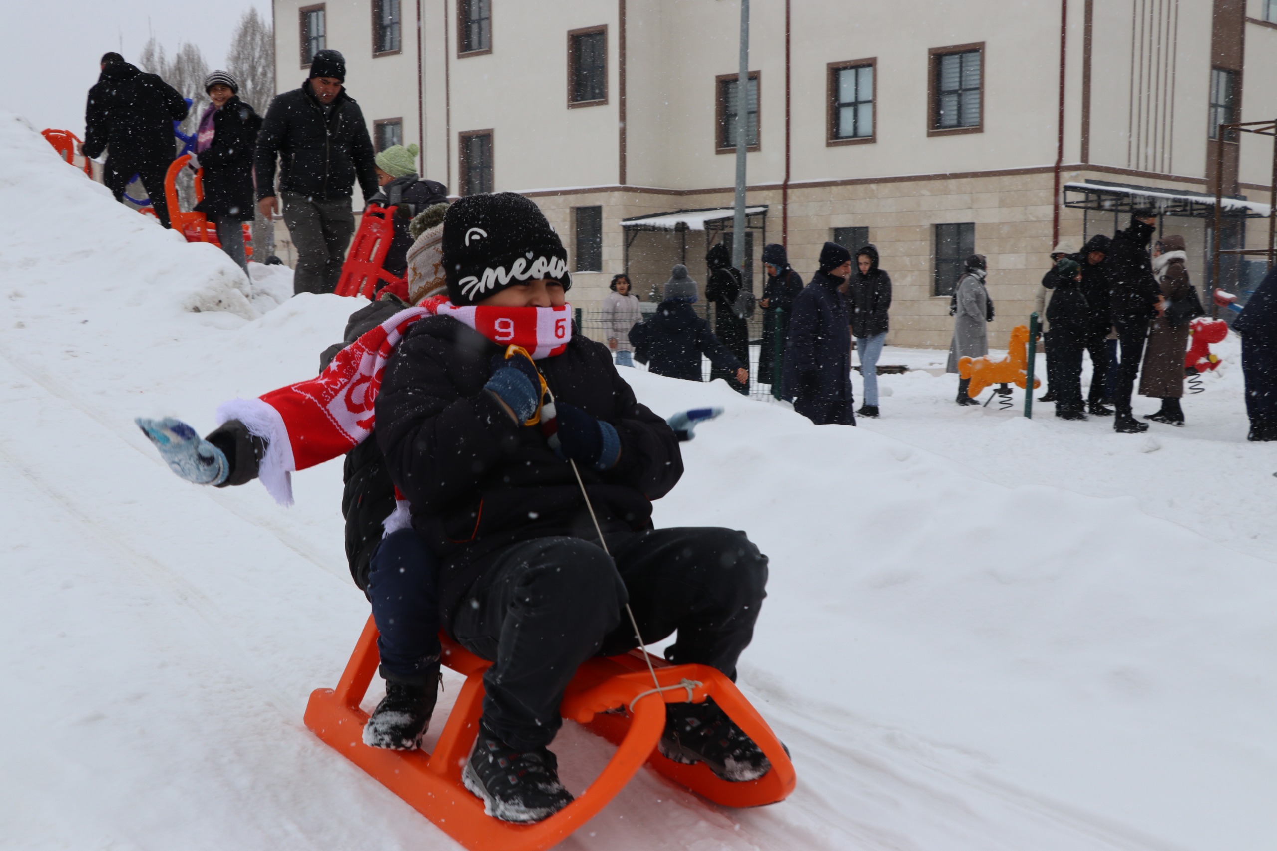 Sevgi Evlerinde eğlenceli gün