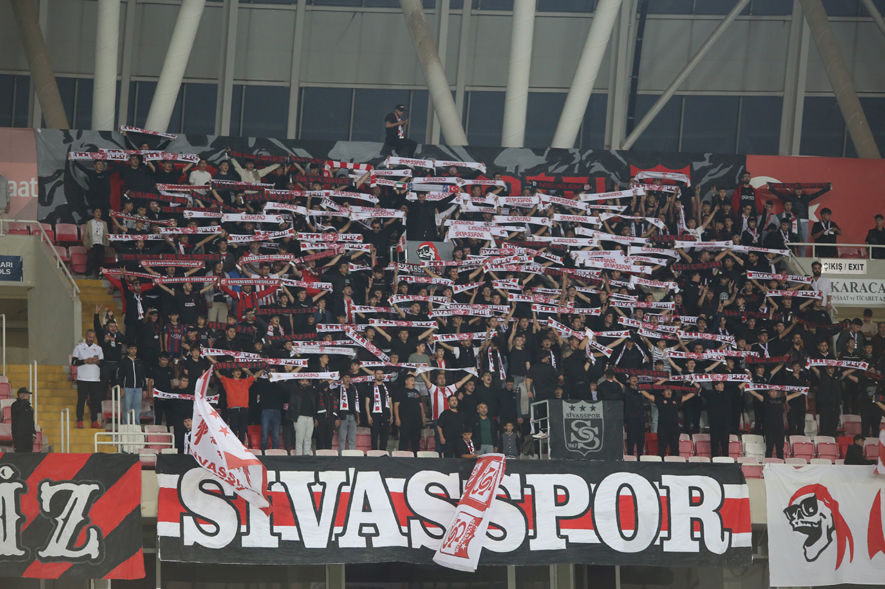 Ellisekiz’den tarihi koreografi geliyor