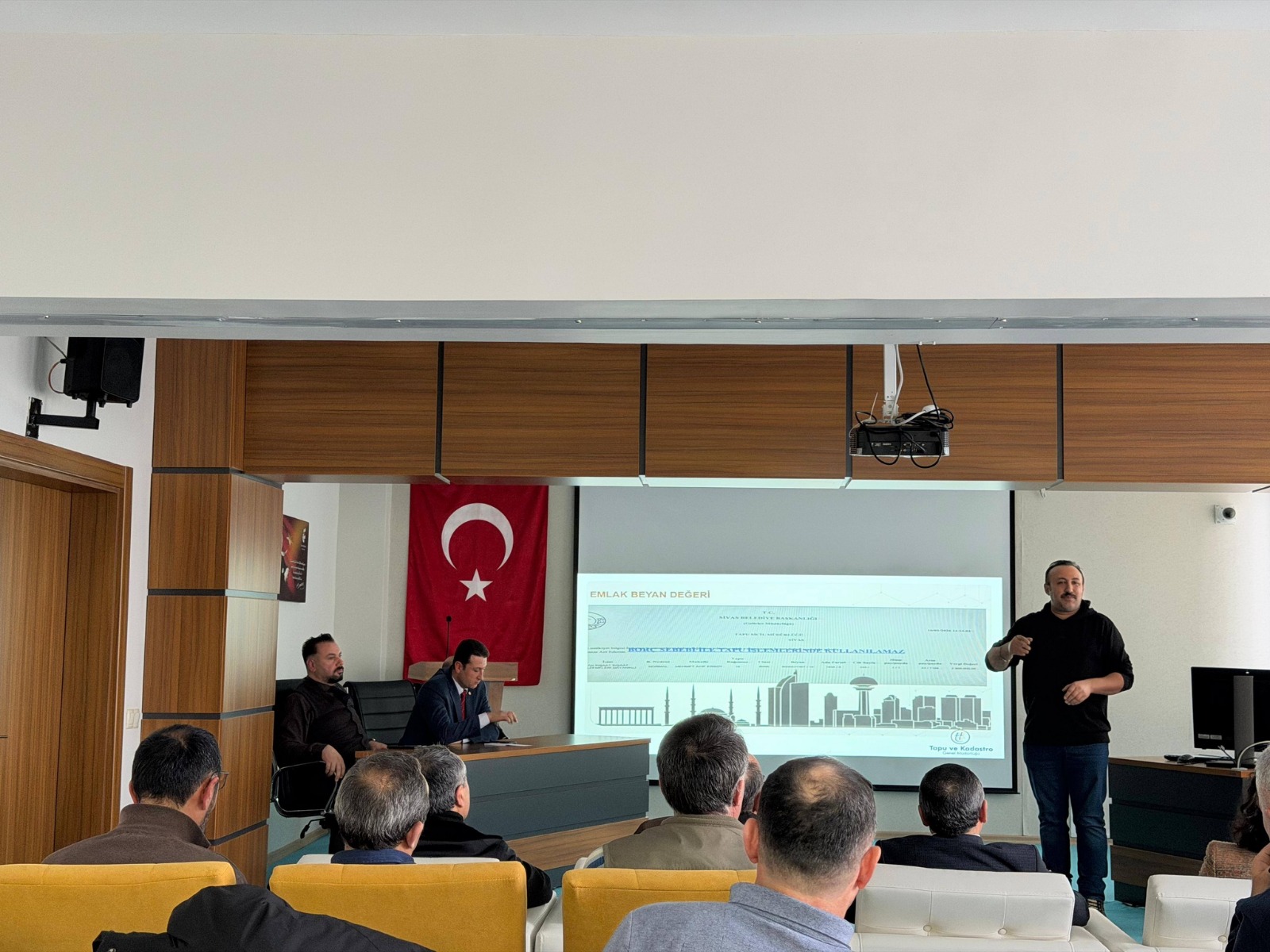 Sivas’ta emlakçılara Web Tapu eğitimi verildi