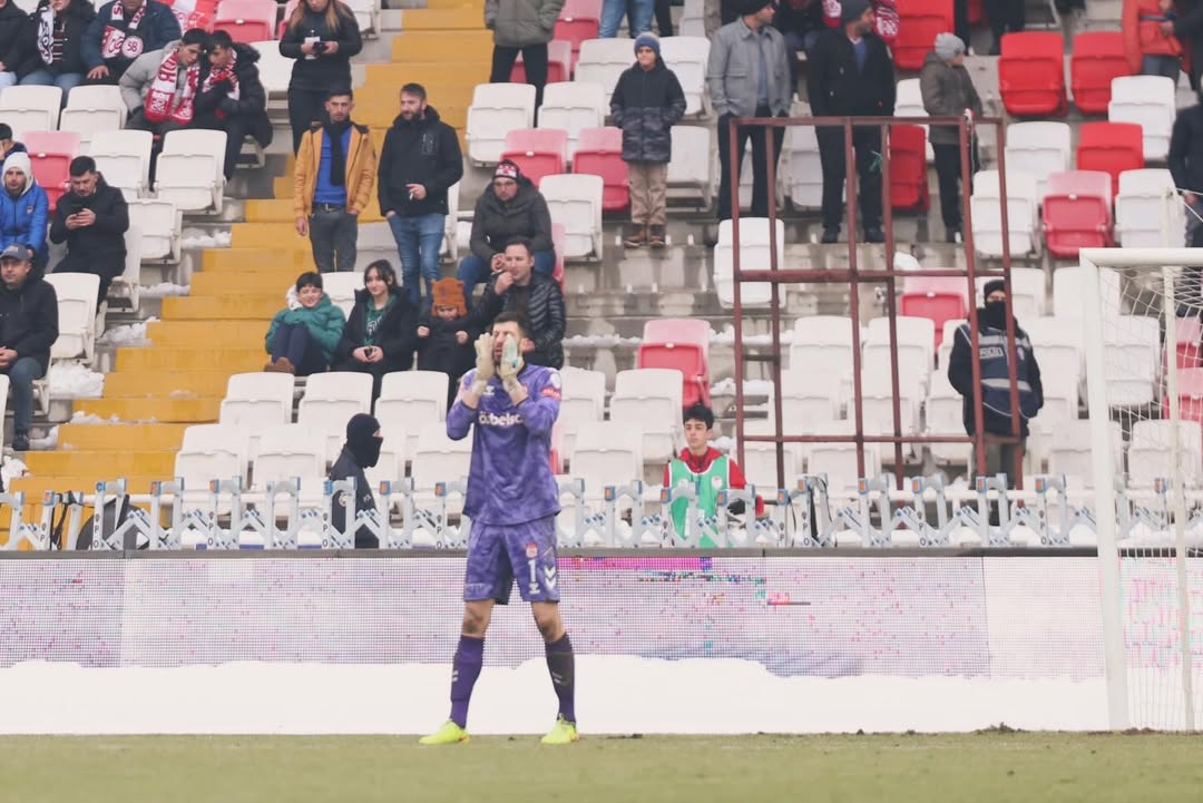 Göktuğ Bakırbaş'tan Sivasspor taraftarına teşekkür!