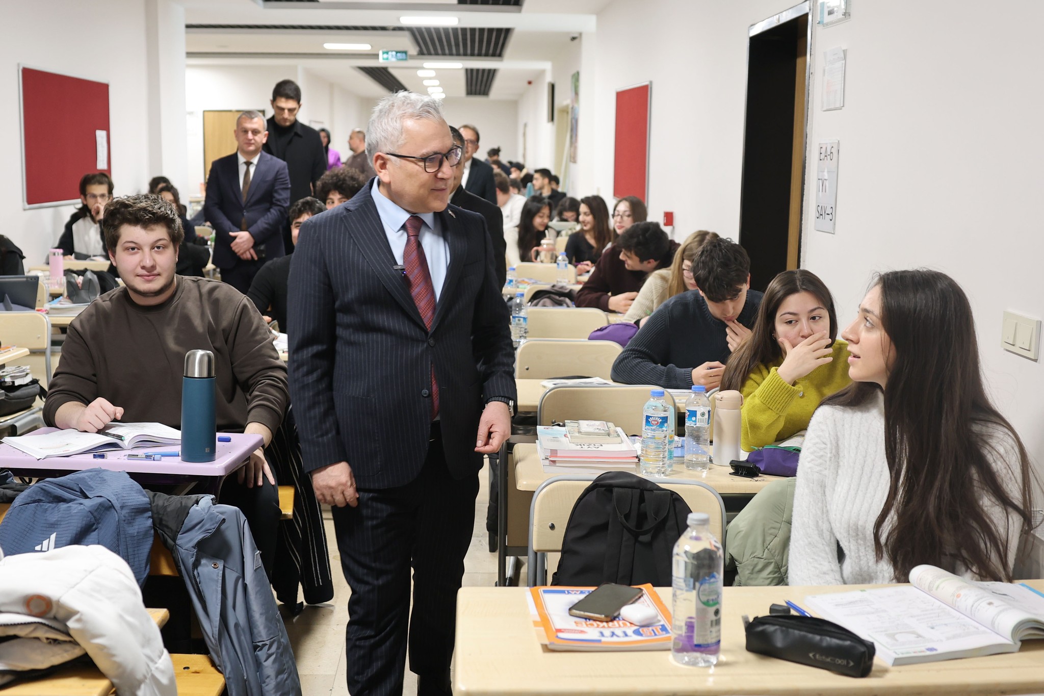 Halk Eğitimi Merkezi, üniversiteye hazırlıyor