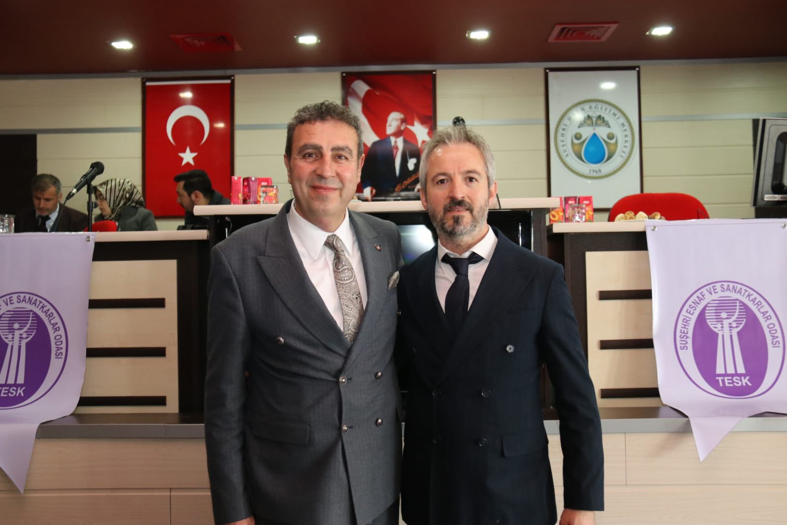 Suşehri'nde Yıldız güven tazeledi