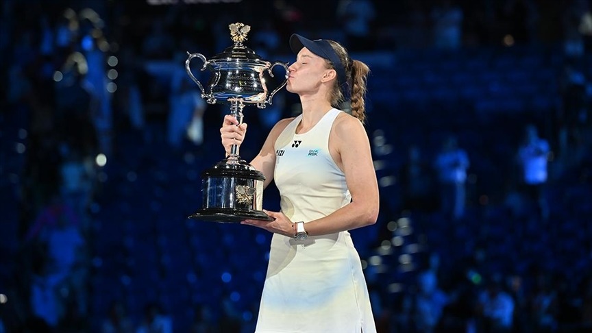 Avustralya Açık'ta tek kadınlar şampiyonu Elena Rybakina