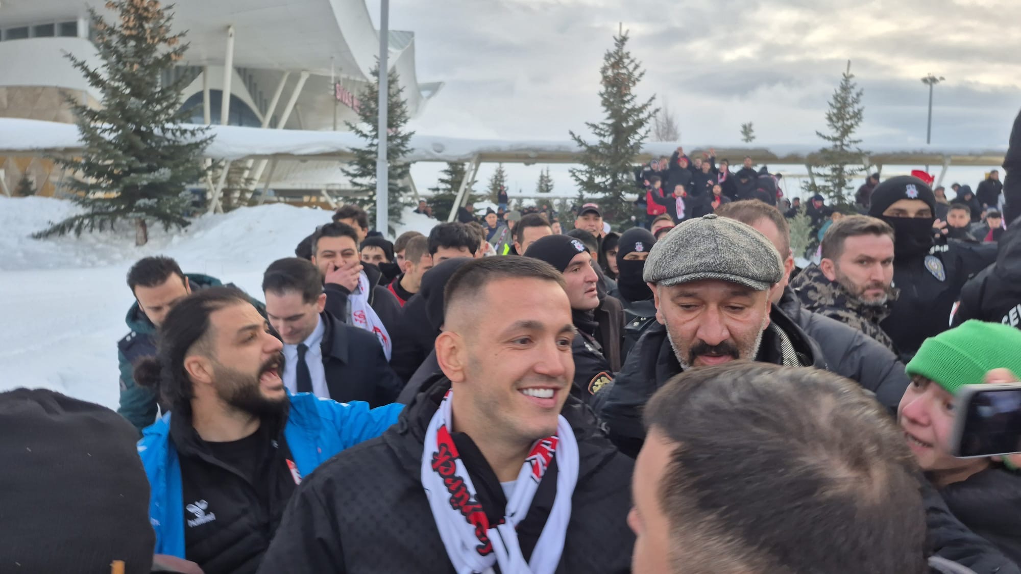 Rey Manaj  190 gün sonra yeniden Sivas’ta