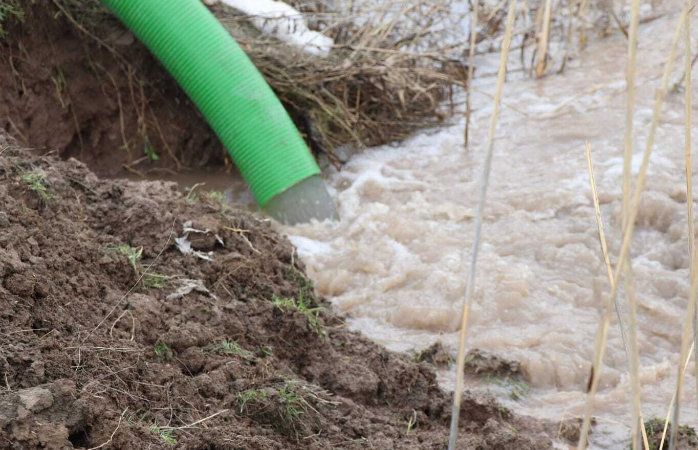 Sivas'ta aşırı yağış su baskınlarına neden oldu