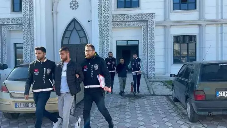 Okul bahçesindeki cinayetin sanığı ile babası ve nişanlısına hapis