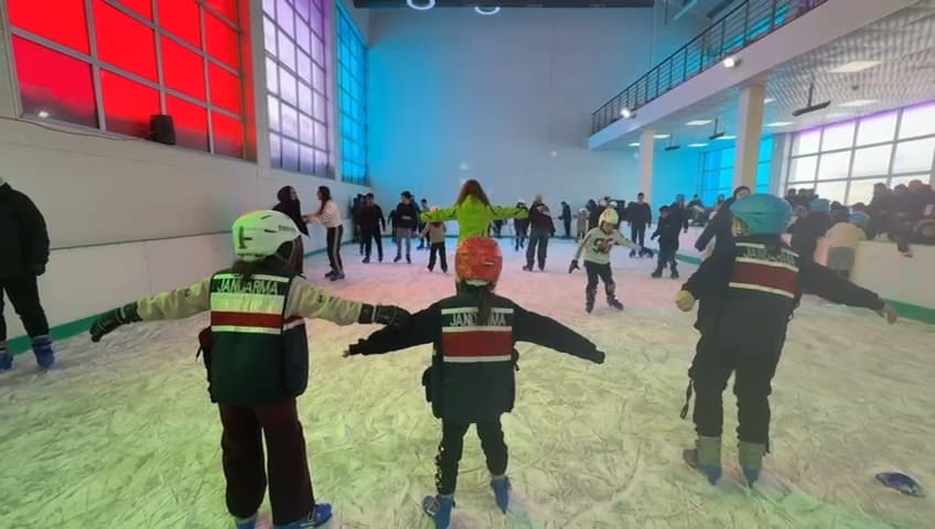 Şehit ve gazi çocukları eğlenceye doydu