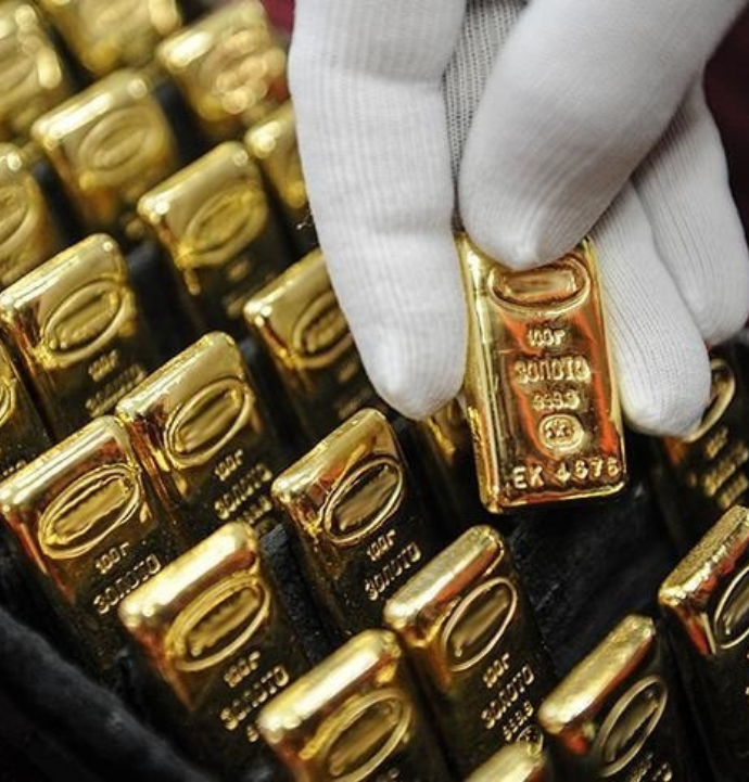 Altın  yüzleri güldürdü