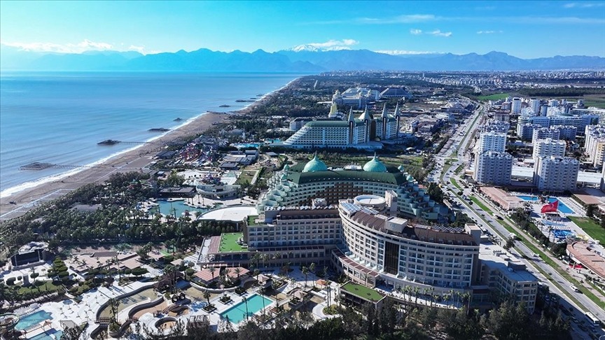 Turizmde yüzler gülüyor