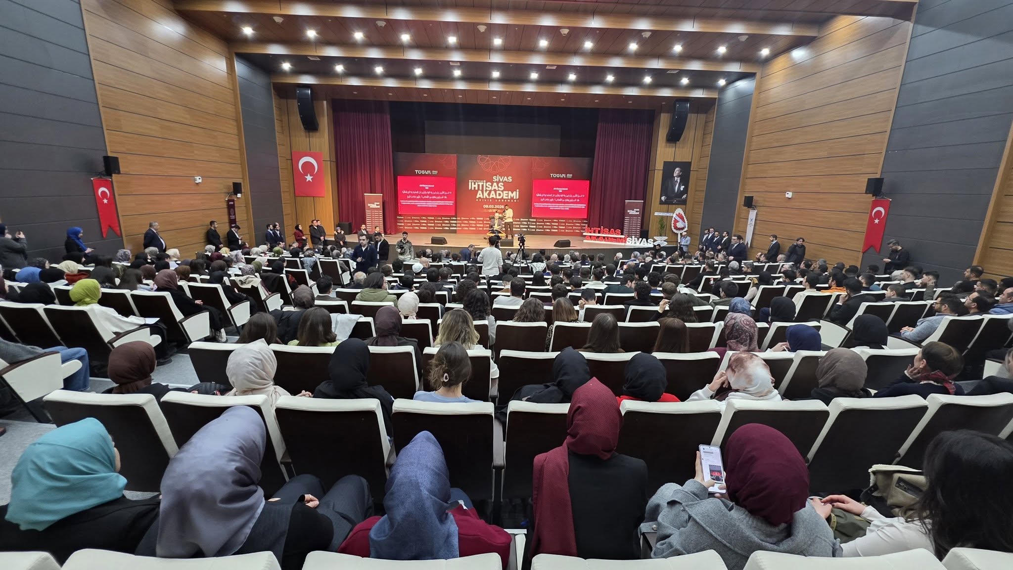 TÜGVA İhtisas Akademi Projesi Sivas’ta başladı