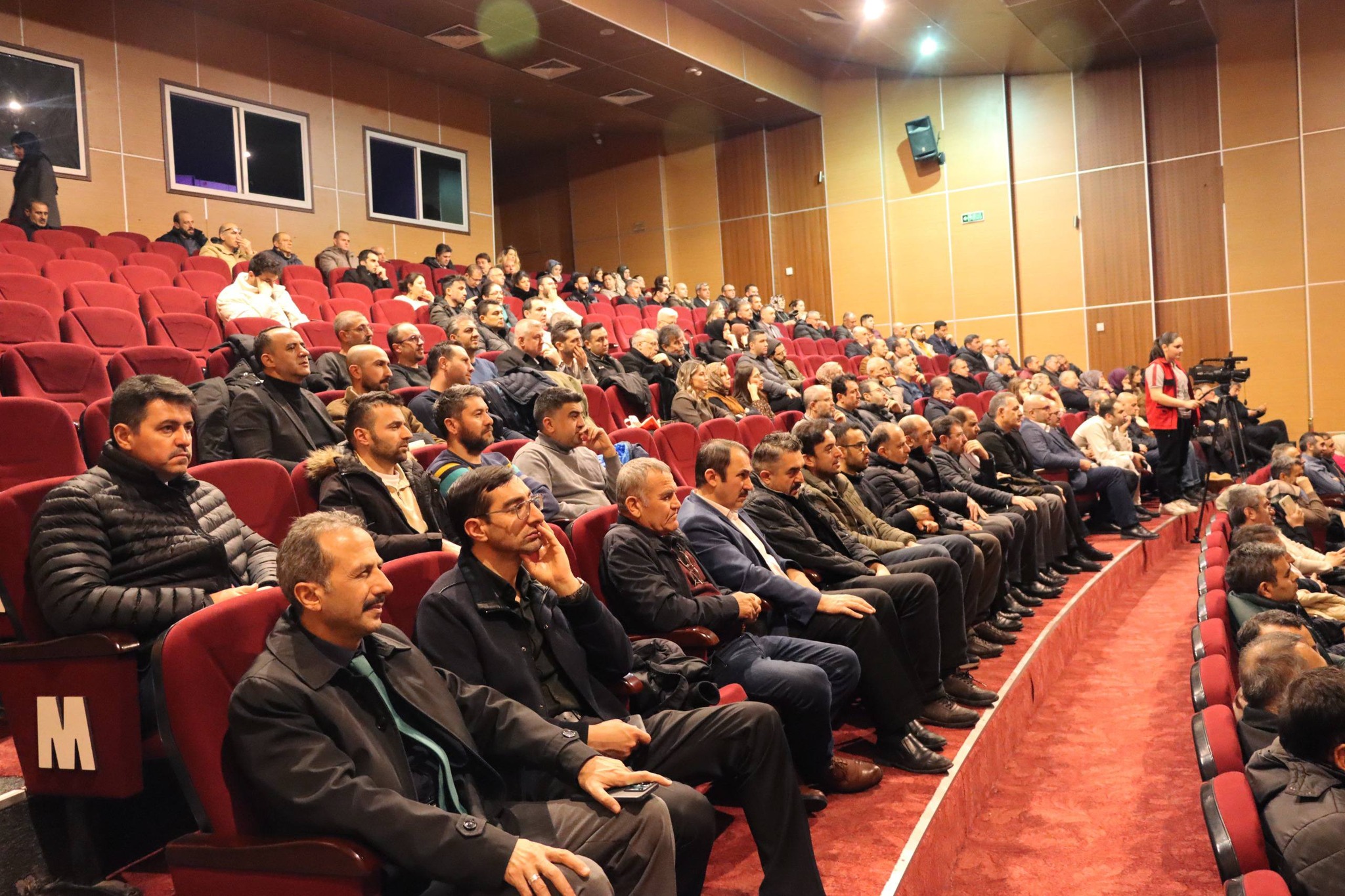 Sivas'ta eğitim sınıfın dışına taşıyor