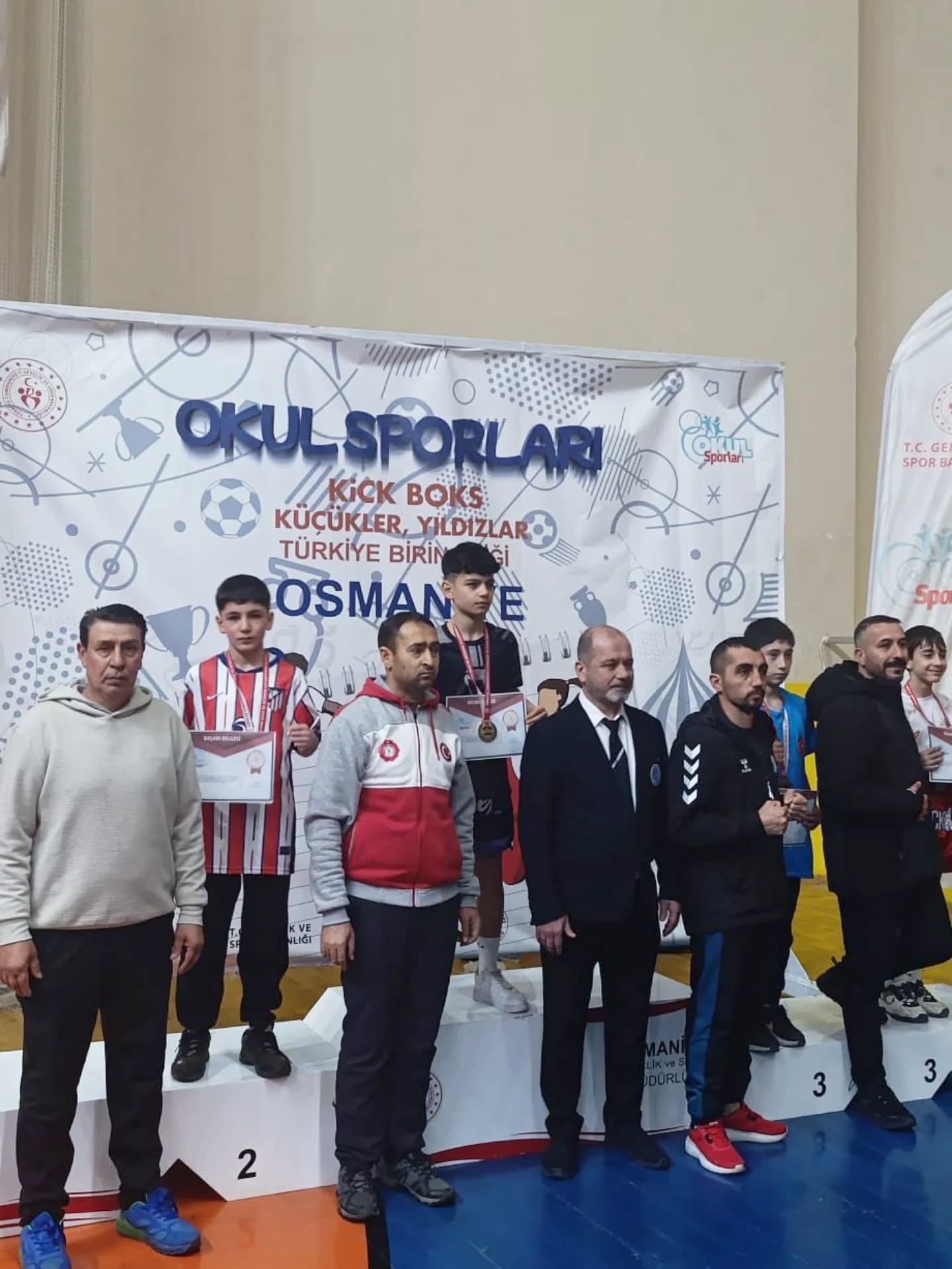 Sivas’a çifte madalya