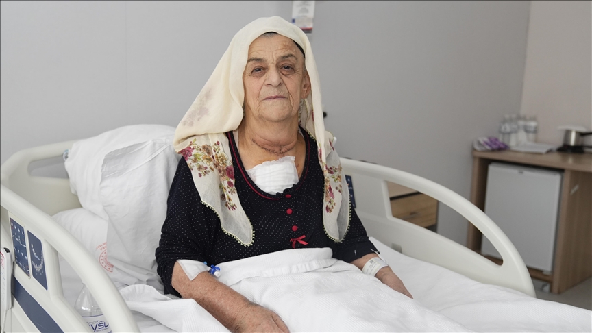 Vücudundan 2 kiloya yakın kitle çıkarıldı