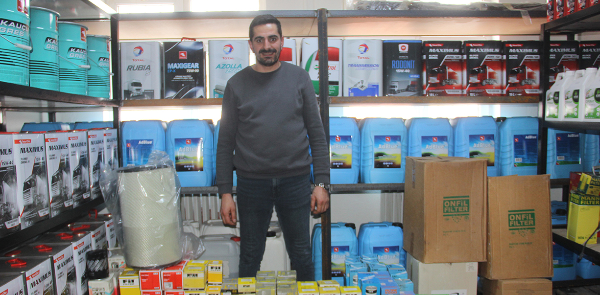 İş makinelerine malzeme desteği