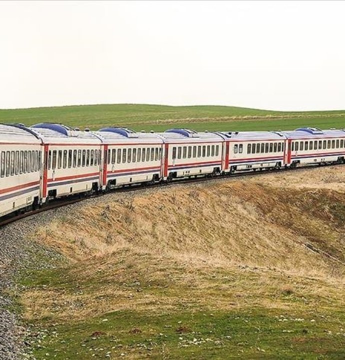 Türkiye'nin demir yolu tecrübesi örnek oldu