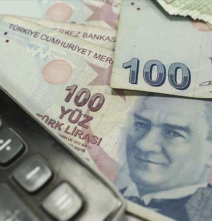 Emeklilere 14 bin liraya kadar nakit destek