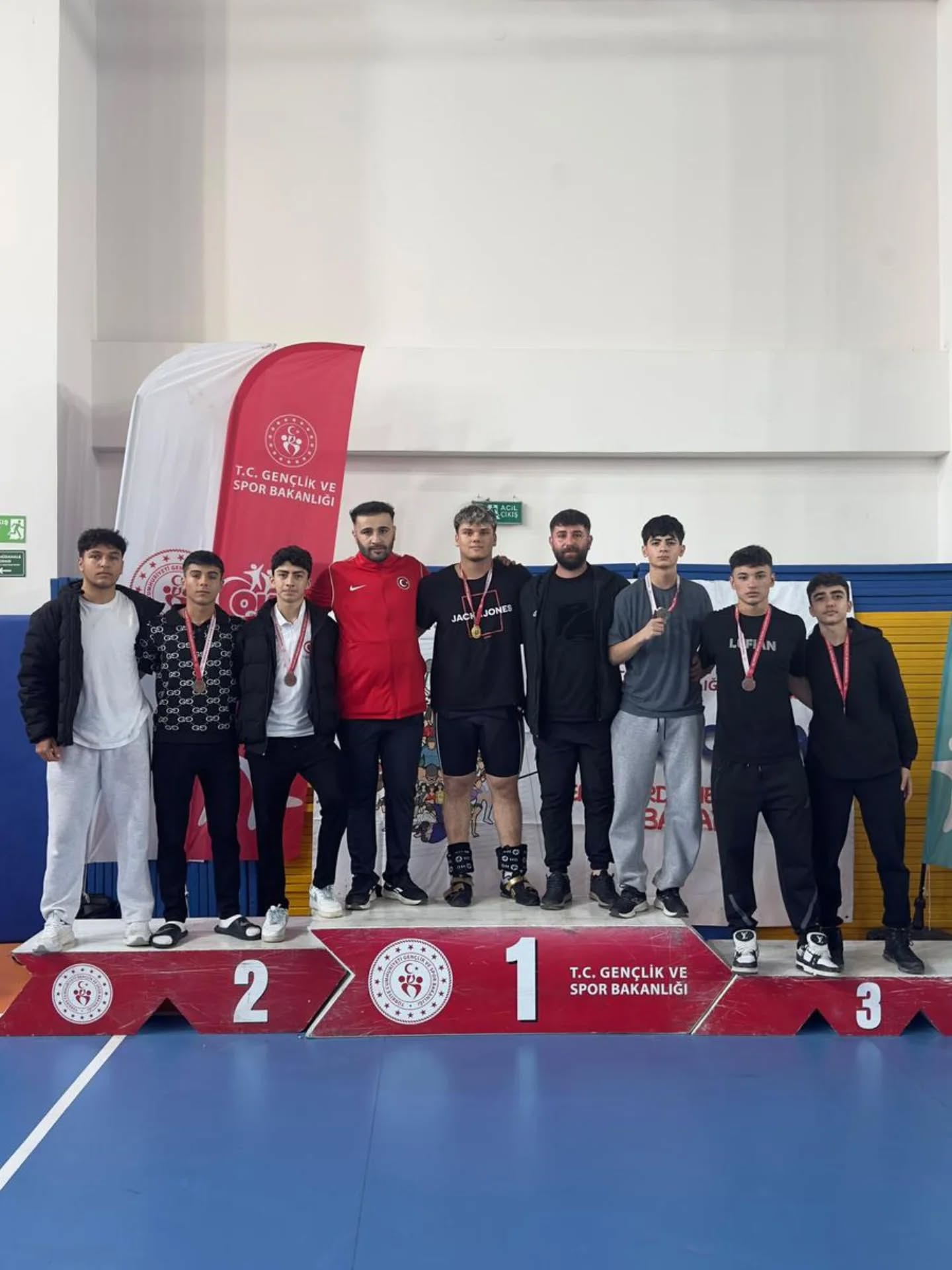 Okul sporlarında Sivas imzası