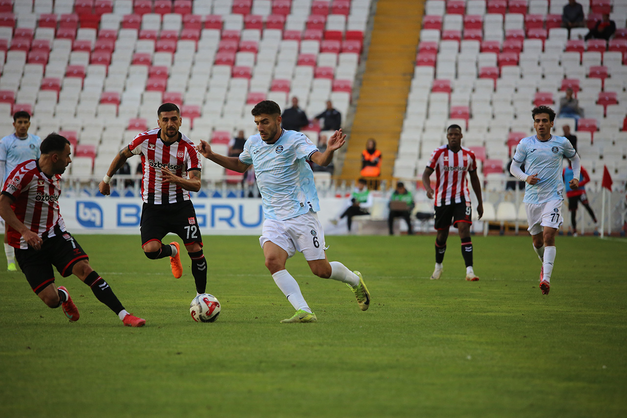 Sivasspor, kayıpları telafi peşinde