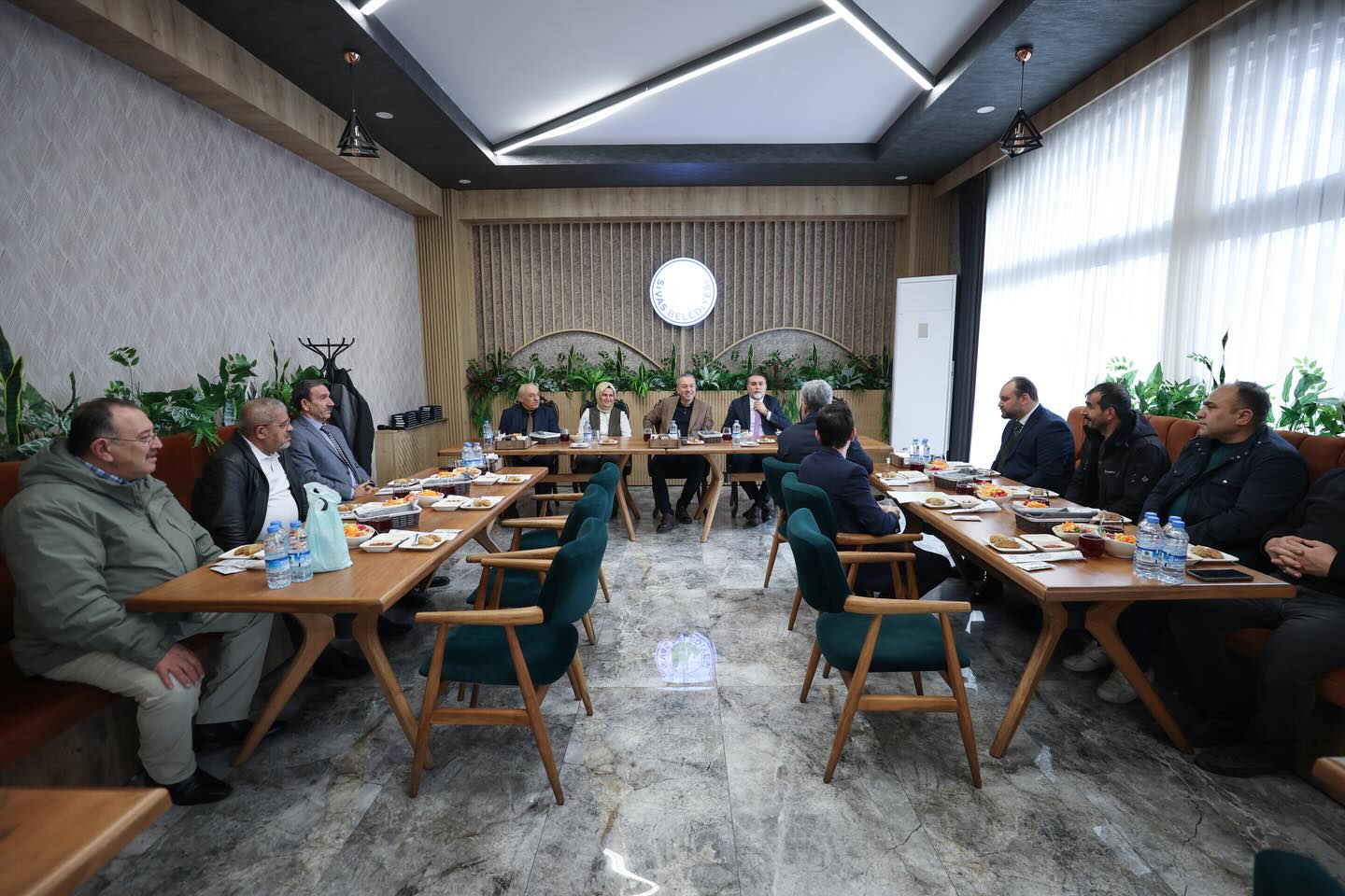 "Kapımız ve gönlümüz her zaman sizlere açık"