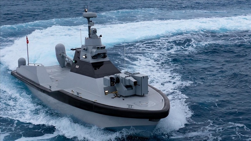 Türkiye'nin ilk silahlı insansız deniz aracı göreve başladı