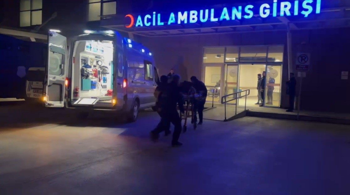 Sivas yolunda intihar girişimi