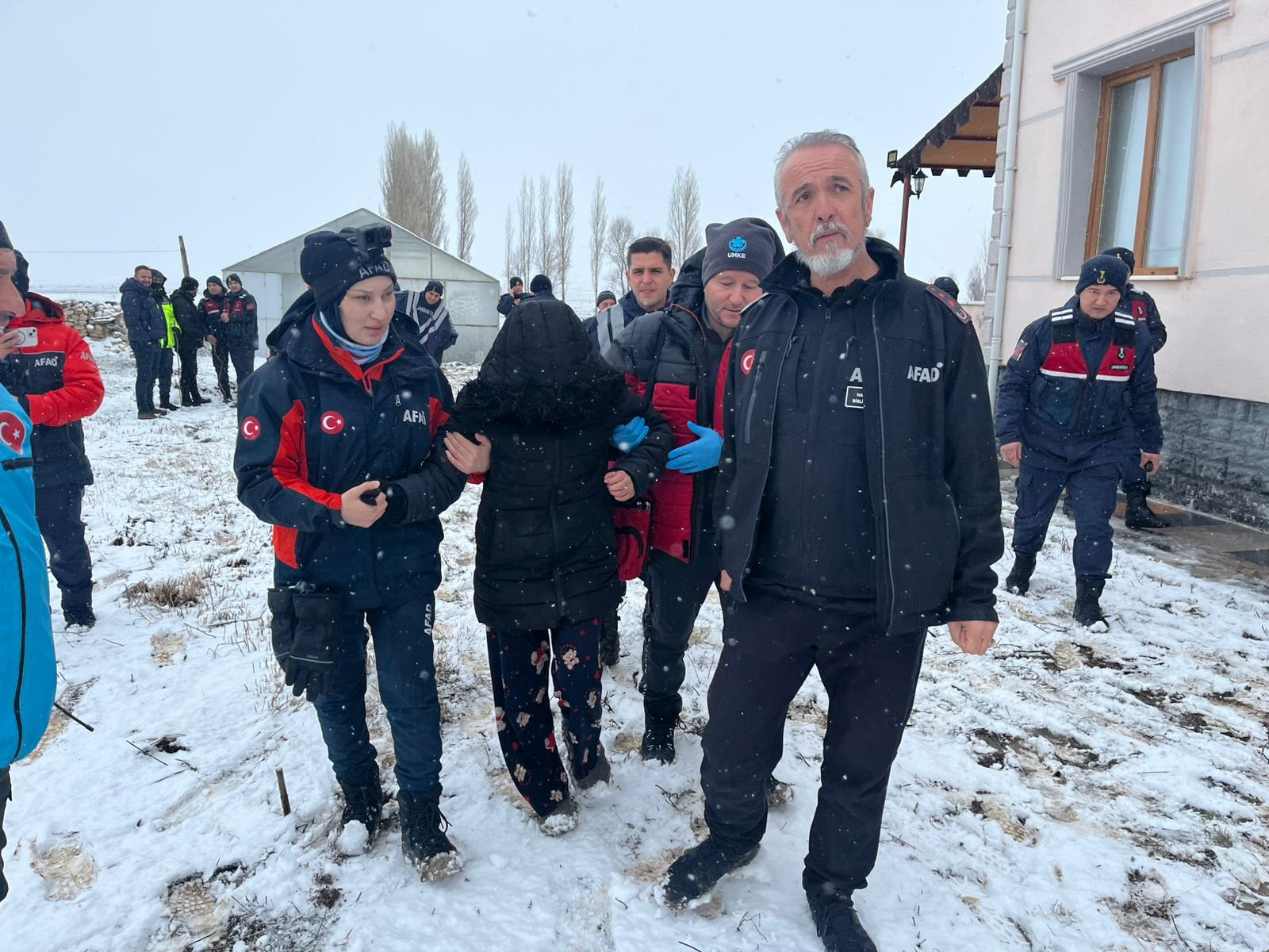 Kayıp olarak aranıyordu; 24 saat sonra serada bulundu