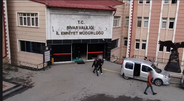 2,4 milyonluk vurgun! Sivas merkezli operasyonda 3 şüpheli yakalandı