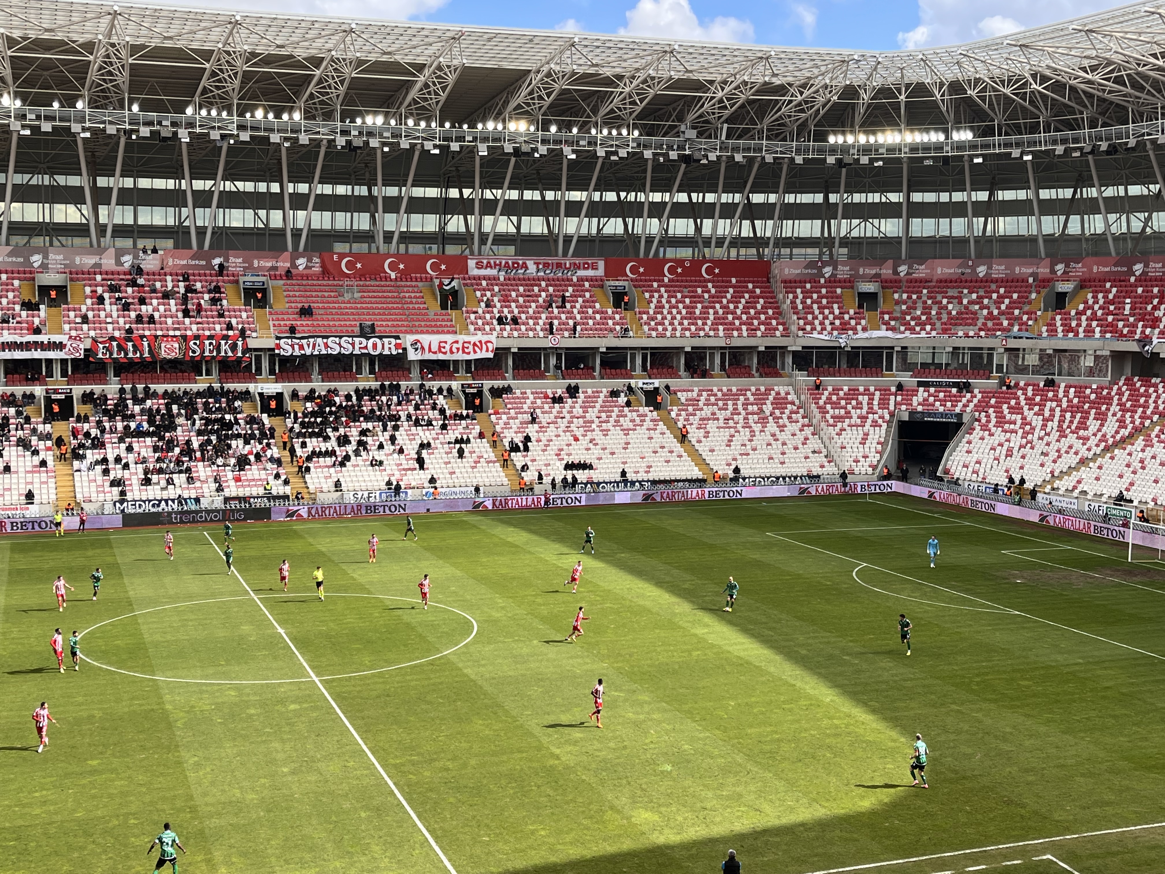 Sivas’ta gol perdesi açıldı